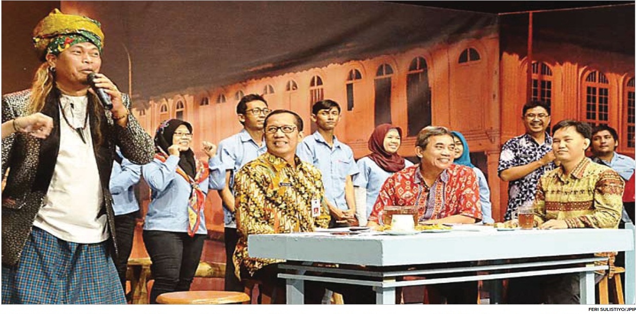 Sikap Profesional Atasi Kasihan